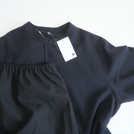 継続販売品 / SOEJU / バンドカラーシャツワンピース / S-01-OP-024 / 2508-0844