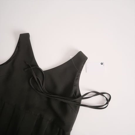 2023AW / スタイリスト小山田早織さんコラボ / uncrave / ウォッシャブルダブルクロス プリーツオールインワン / OPUVSW0313 / 2411-1007