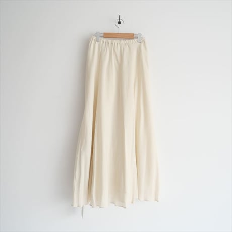 2023・人気完売品 / 未使用 / WEB・六本木店限定 / Plage / Washable Fibril Flared スカート / 23060922106040 / 2505-0166