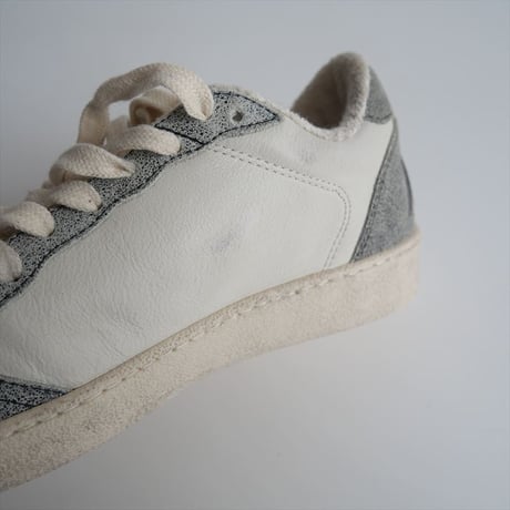 2024SS・人気完売品 / 未使用 / DEUXIEME CLASSE購入品 / GOLDEN GOOSE / BALL STAR / 24093510001710 / 2504-1173