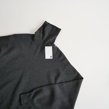 2025AW・人気完売品 / 6(ROKU)BEAUTY&YOUTH / コットンウール ミラノリブ タートルネック ニット / 8613-100-0003 / 2601-0350