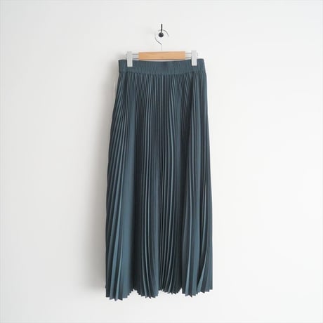 継続販売型 / HYKE / TAFFETA PLEATED SKIRT / 14150 / 2410-1003