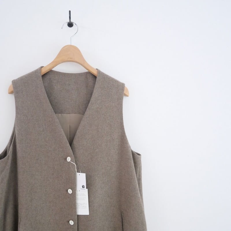 2021AW 未使用 / ARTS&SCIENCE / Trapeze linen vest 