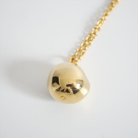 継続販売品 / CHIEKO+ / wonky ball necklace / 2503-0496