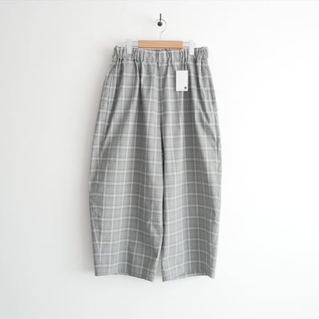 2026SS今季・人気完売サイズ / 未使用 / journal standard luxe サッカーワイドイージーパンツ 26030440604020 / 2605-0769