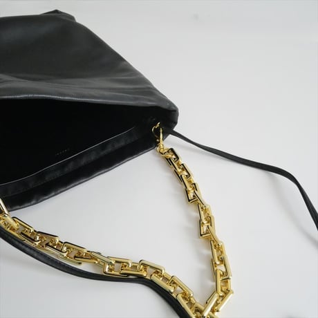2022 / 未使用 / CELERI / Deuxieme Classe / Medium Pouch クラッチ / 22092510003010 / 2408-0100