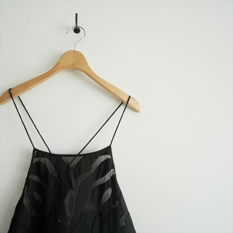 2025SS・人気完売品 / UNITED ARROWS購入品 / Pheeta / Phoebe キャミソール / 89216990051 / 2509-0287