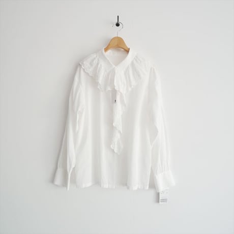 2026SS今季・人気完売品 / 未使用 / IENA ドビーカットワークフリルブラウス 26051900904010 / 2604-1302