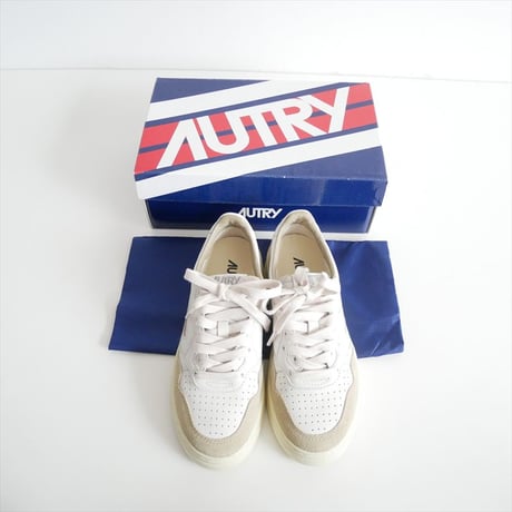 2025・人気完売品 / DEUXIEME CLASSE購入品 / AUTRY / MEDALIST LOW / 25093510001330 / 2602-2114