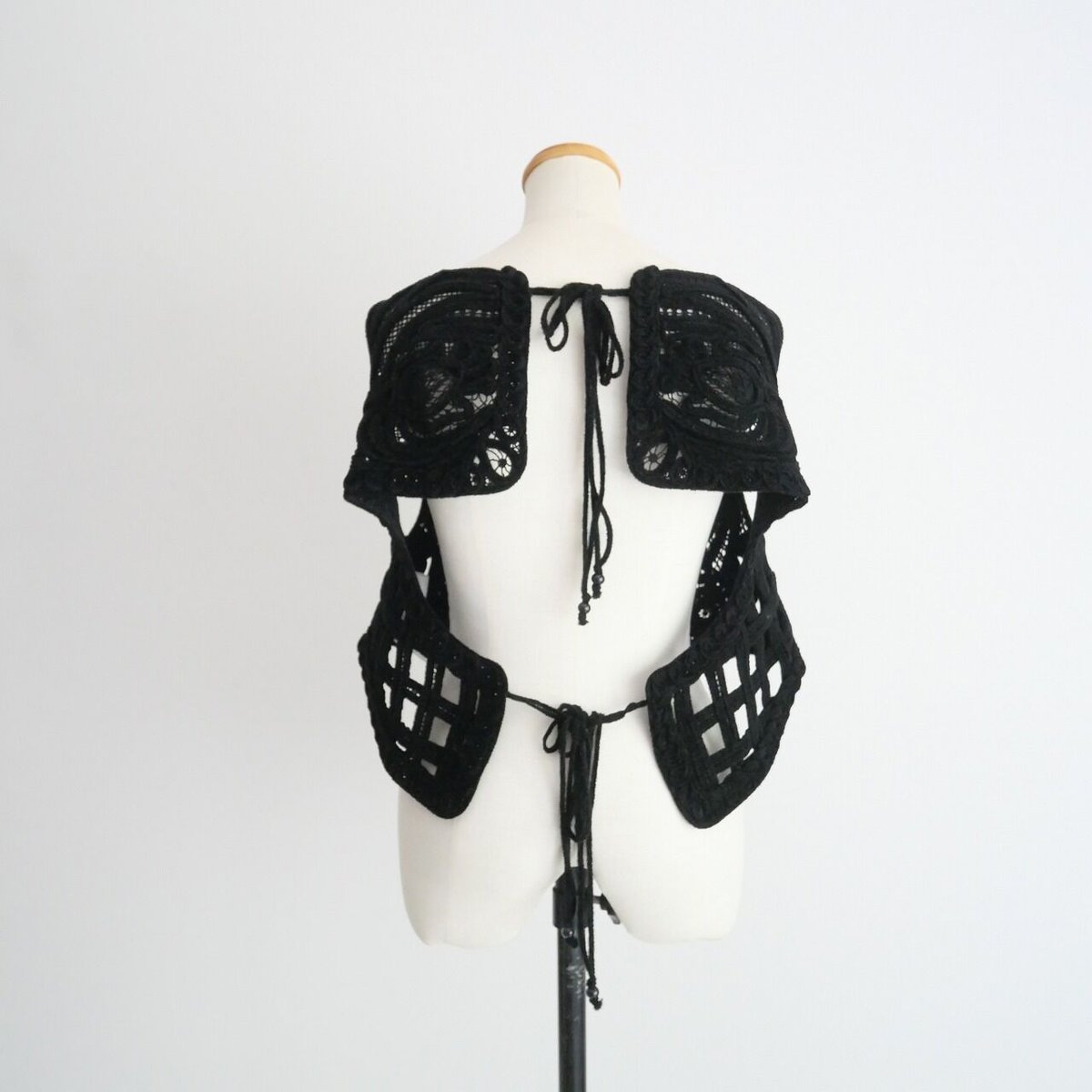 み*ぱ様 mamekurogouchi Cord Embroidery Vest Cord Embroidery