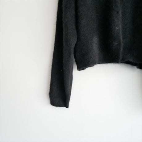 2024AW / SALON adam et rope / フォックスカシミアクルーネッククロップドカーディガン / SHK34520B / 2504-1364