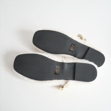 2024AW今季・人気完売品 / 未使用 / U by SPICK&SPAN購入品 / MOHI / FAKE FUR STRAP FLAT シューズ / 2410-0980