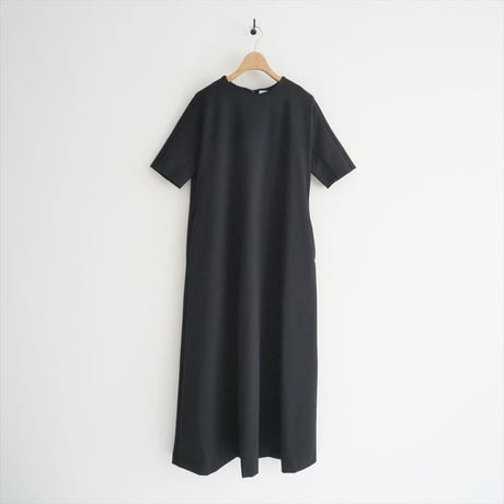 2023 / HAUNT / BLACK DRESS / 1234050099 / 2407-0208