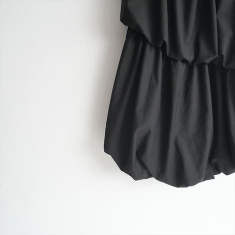 2023AW / ETRE TOKYO / オフショルダーバルーンワンピース / 12236301160 / 2411-0672