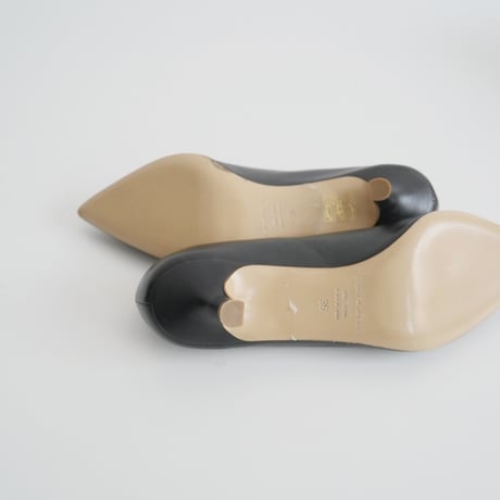 未使用 / FABIO RUSCONI / ◆4.5cmヒール◆ポインテッドトウミドルヒールパンプス / 2403-0591