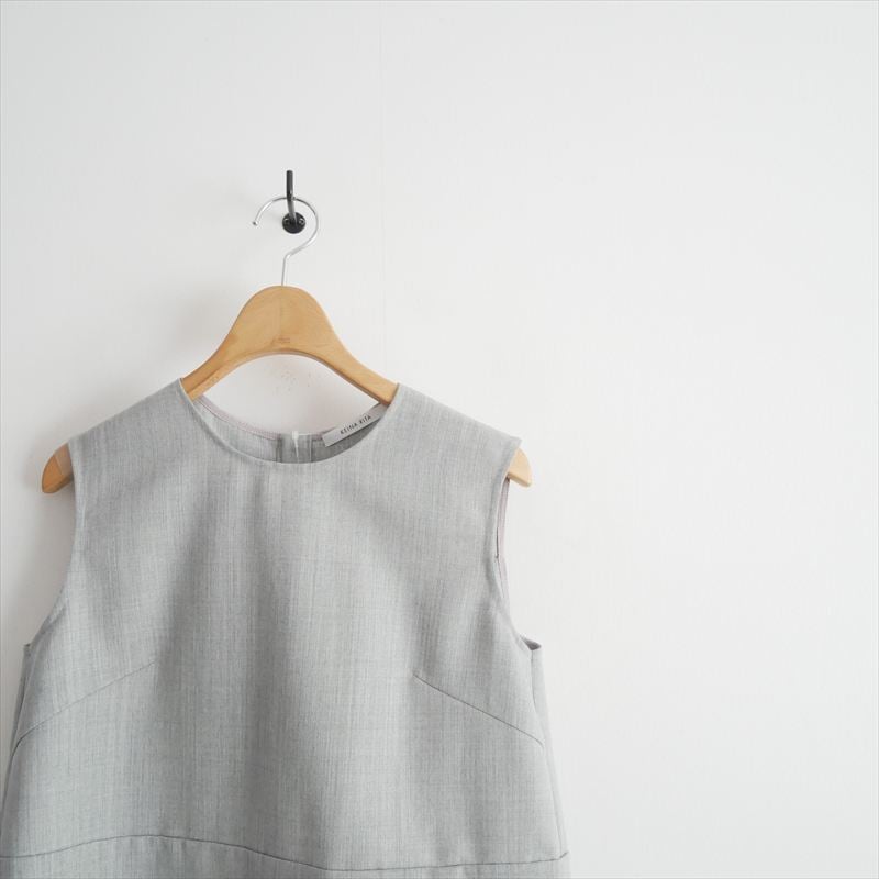 継続販売品 KEINA RITA CROPPED TOP in Gray KB251-055