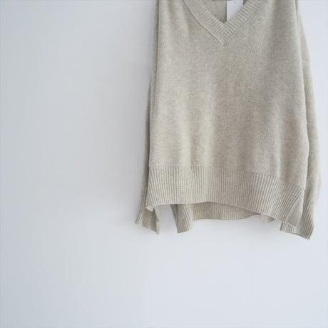 〇2023AW・人気完売品 / ADR / Wool pile Reversible Knit P/O / 23080570004930 / 2502-0311