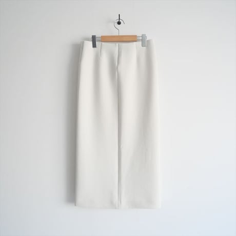 2024SS・人気完売品 / 未使用 / DEUXIEME CLASSE / dumble fit タイトスカート / 24060500408110 / 2411-0608