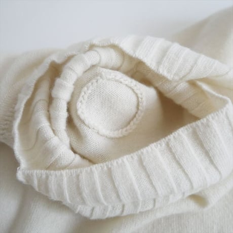 〇2024AW・人気完売品 / Atelier d'antan / Licari Wool Cashmere Turtle / A232242TK706 / 2503-0653