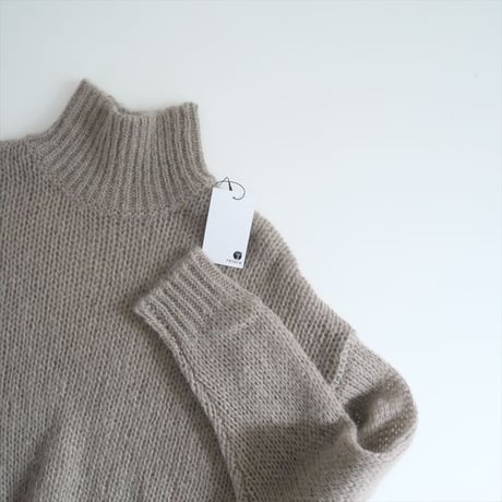 2023AW / 未使用 / Drawing Numbers / モヘア混エアリータートルニット / GGZ1032405A0002 / 2403-0685