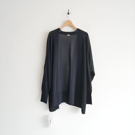 人気完売品 / 未使用 / DEUXIEME CLASSE / shake code ショートカーディガン / 23080500424010 / 2602-0815