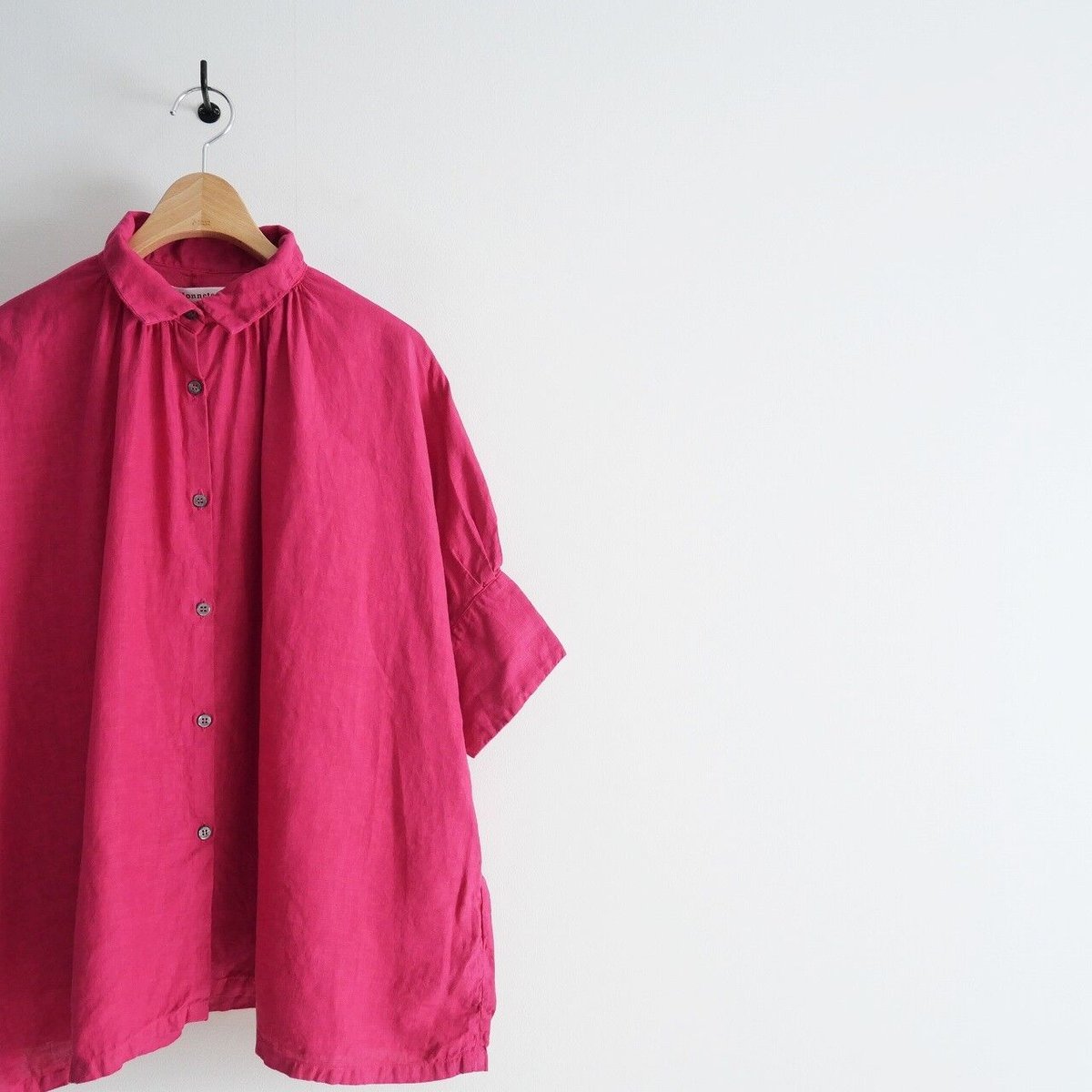 完売　新品未使用　2023ss  honnete アイリッシュリネンシャツ 完売 新品未使用 2023ss honnete アイリッシュリネンシャツ