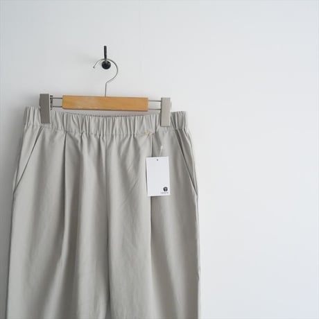 2023SS / evam eva / narrow pants / E231T023 / 2402-0233