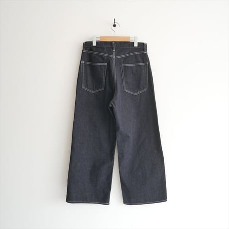 2026SS今季・人気完売品 / 未使用 / FRAMeWORK ルーズストレートデニムパンツ 26030220312010 / 2604-0449