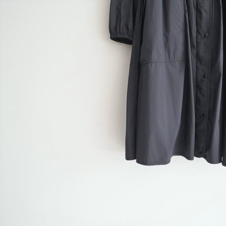 MONCLER / レイヤーダウンベストナイロンコート / 2503-0203