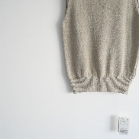 2023SS・人気完売品 / 未使用 / DEUXIEME CLASSE / Lily Linen タートルネック ノースリーブ / 23080500426010 / 2411-0562