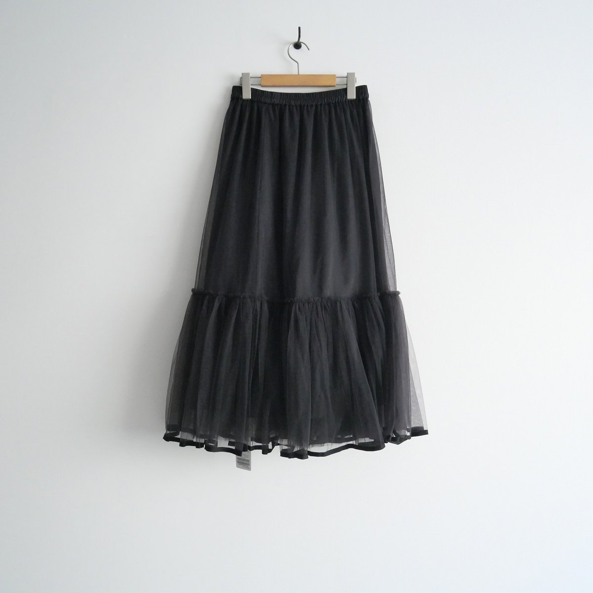 【新品未使用】IENA リボンチュチュスカート38 IENA（イエナ）の「リボンチュチュスカート（スカート）」 - WEAR