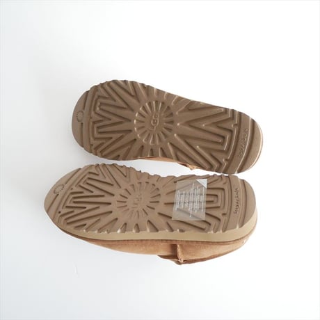 2023AW・人気完売品 / FRAMeWORK別注 / UGG / CLASSIC SLIPPER3 / 23093230003930 / 2506-0742