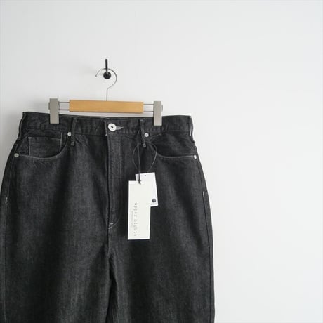 継続販売品 / 未使用 / エディター東原妙子さんコラボ / upper hights / THE FIG LOOSE デニム / 18B107302BKR / 2405-0648