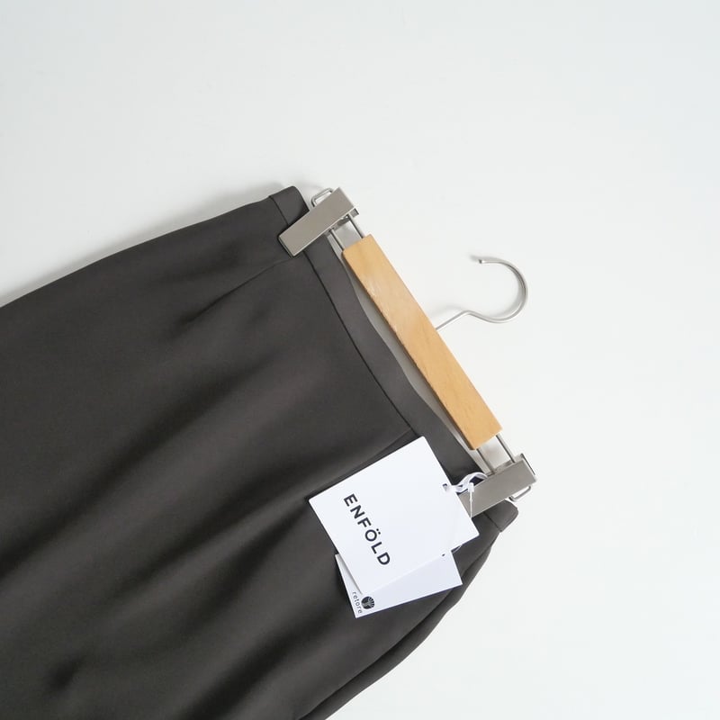 2023AW / ENFOLD / TACK DRAPE-HEME SKIRT / 300FA 2023AW / ENFOLD / TACK DRAPE-HEME SKIRT / 300FA