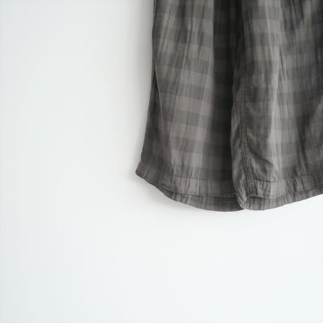 2023SS / ARMEN / DOUBLE GAUZE OVER DYED CHECK GATHERED EASY PANTS / INAM2251DGD / 2311-0694