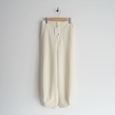 2024SS・人気完売品 / 未使用 / nagonstans / straight cocoon pants / 470HS431-0090 / 2411-1477