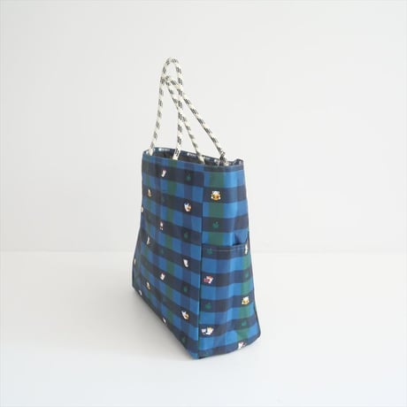 2024 / 未使用 / LeSportsac×familiar / トートバッグL リバーシブル / 780981 / 2408-0969
