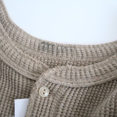 2024AW・人気完売品 / L'Appartement別注 / GOOD GRIEF! / SFSC PRINTED HENLEY NECK TOP / 2501-0761