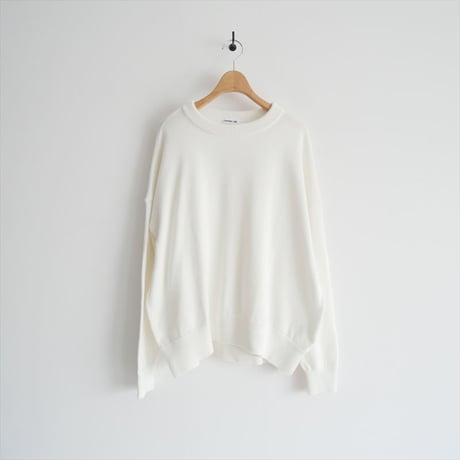 2025SS・人気完売品 / DEUXIEME CLASSE / ベーシック ニット / 25080500803010 / 2602-0874