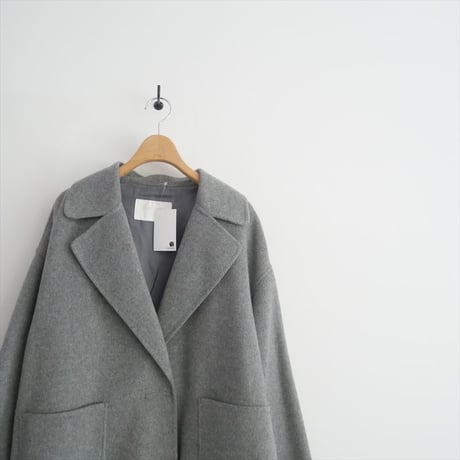 〇継続販売品 / Ballsey / TOMORROWLAND / プレミアムウールリバー オープンカラーショートコート / 11083408301 / 2506-0554