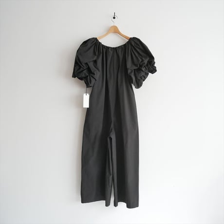 2025SS・人気完売品 / HER. / オフショルオールインワン / 7053201 / 2512-1033