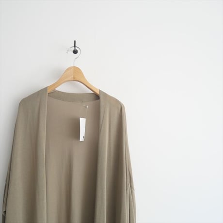 2023SS・人気完売品 / DEUXIEME CLASSE / shake code ショートカーディガン / 23080500424010 / 2505-0044