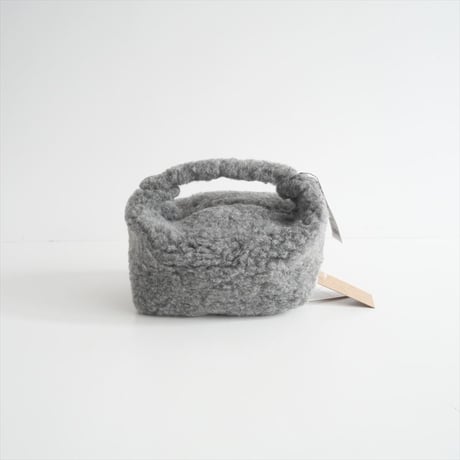 2023AW / 未使用 / FRAMeWORK購入品 / COLD BREAKER / ボアスモールBAG / 23092230005830 / 2404-0127