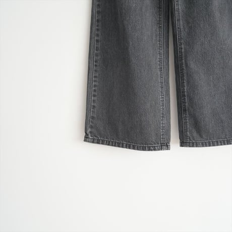 2024・人気完売品 / 未使用 / DEUXIEME CLASSE / Loose Jeans (GRAY) / 24030500807030 / 2505-0260