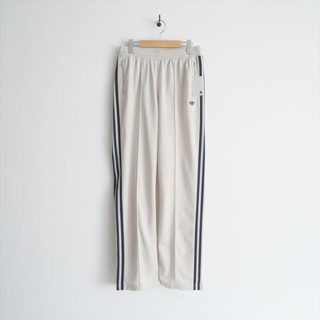 2024・人気完売サイズ / adidas / トラックパンツ（ジェンダーニュートラル） / IZ4926 / 2412-0837