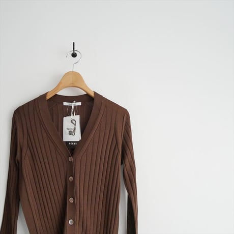 2025AW今季・人気完売品 / 未使用 / Demi-Luxe BEAMS別注 / SLOANE / 18ゲージ シルクリブ Vネック カーディガン  2512-1254