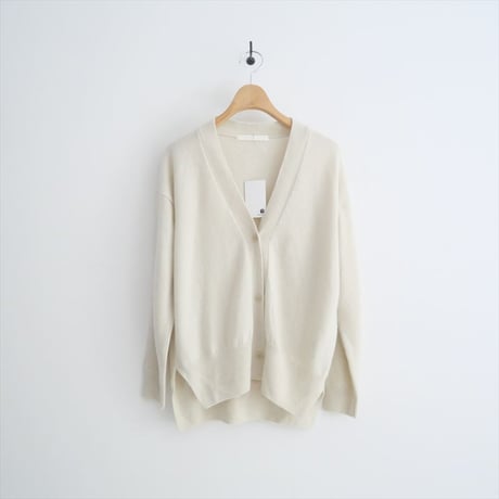〇2024AW / evam eva / cashmere cardigan / E243K128 / 2508-2089