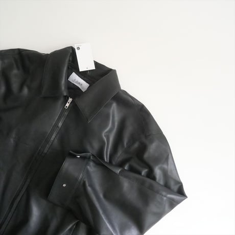 2025・人気完売品 / ETRE TOKYO / フェイクレザーオーバーサイズブルゾン / 1225101032 / 2510-0044