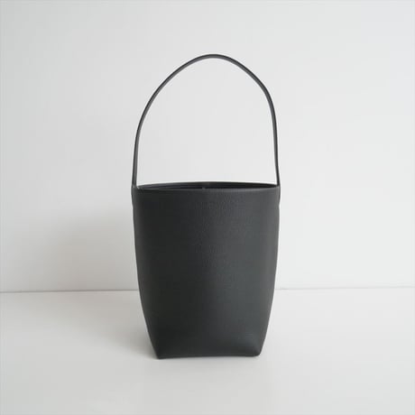 2024 / 未使用 / THE ROW / MEDIUM N/S PARK TOTE / W1313L129 / 2502-0156