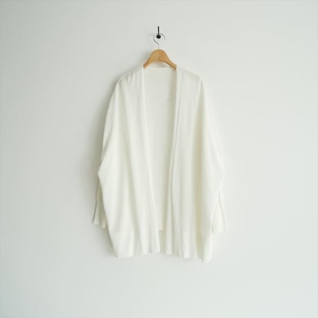 継続販売品 / DEUXIEME CLASSE / shake code ショート カーディガン / 25080500419010 / 2511-1158